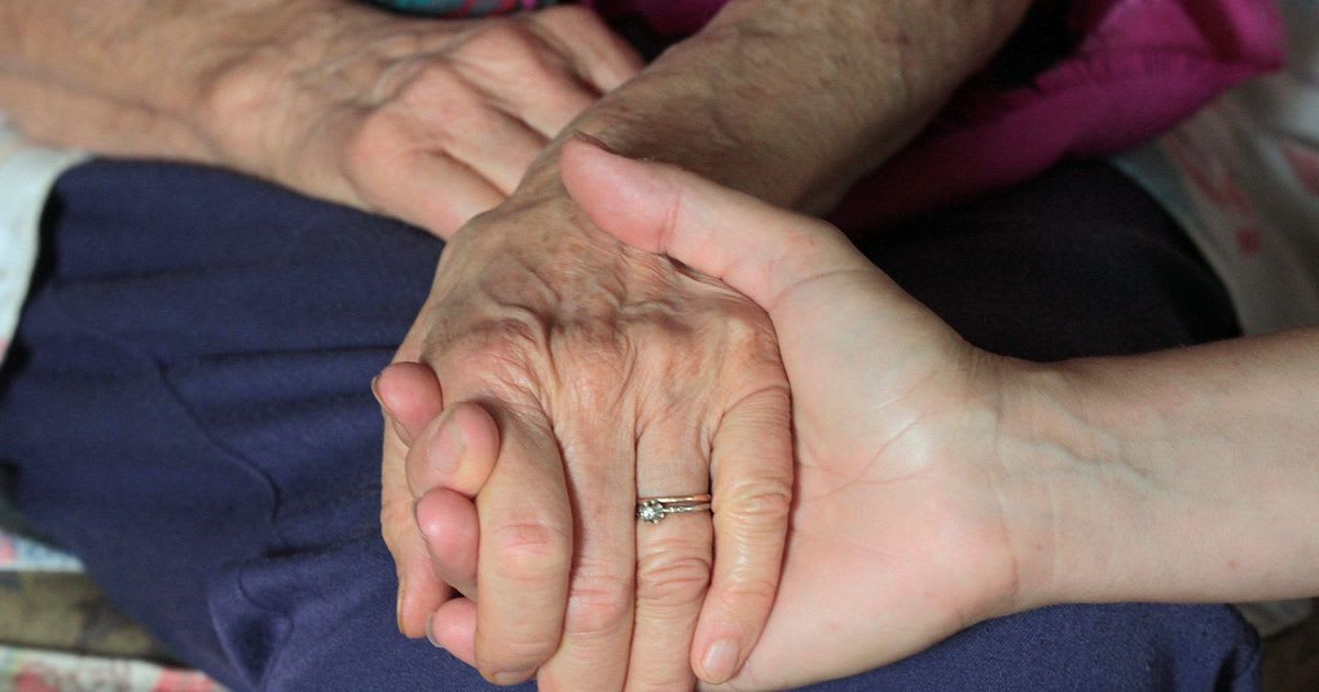 Journée mondiale d'Alzheimer : le rôle crucial des familles et des bénévoles locaux