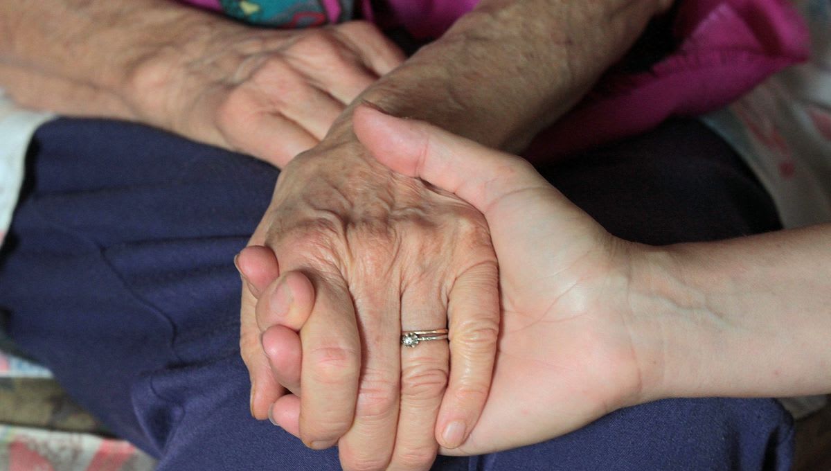 Journée mondiale d'Alzheimer : le rôle crucial des familles et des bénévoles locaux