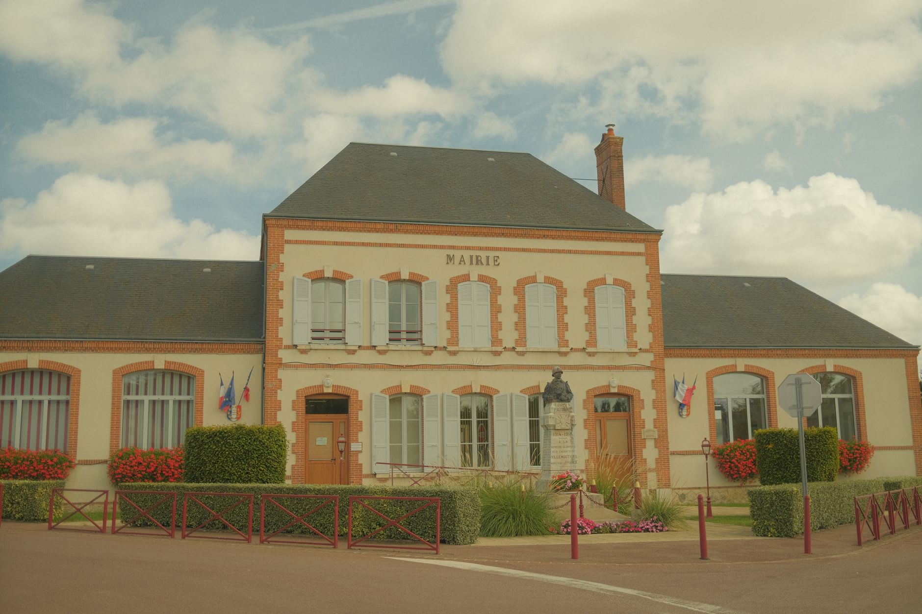 Services publics : le plan pour 2050 face au sentiment d'abandon des territoires