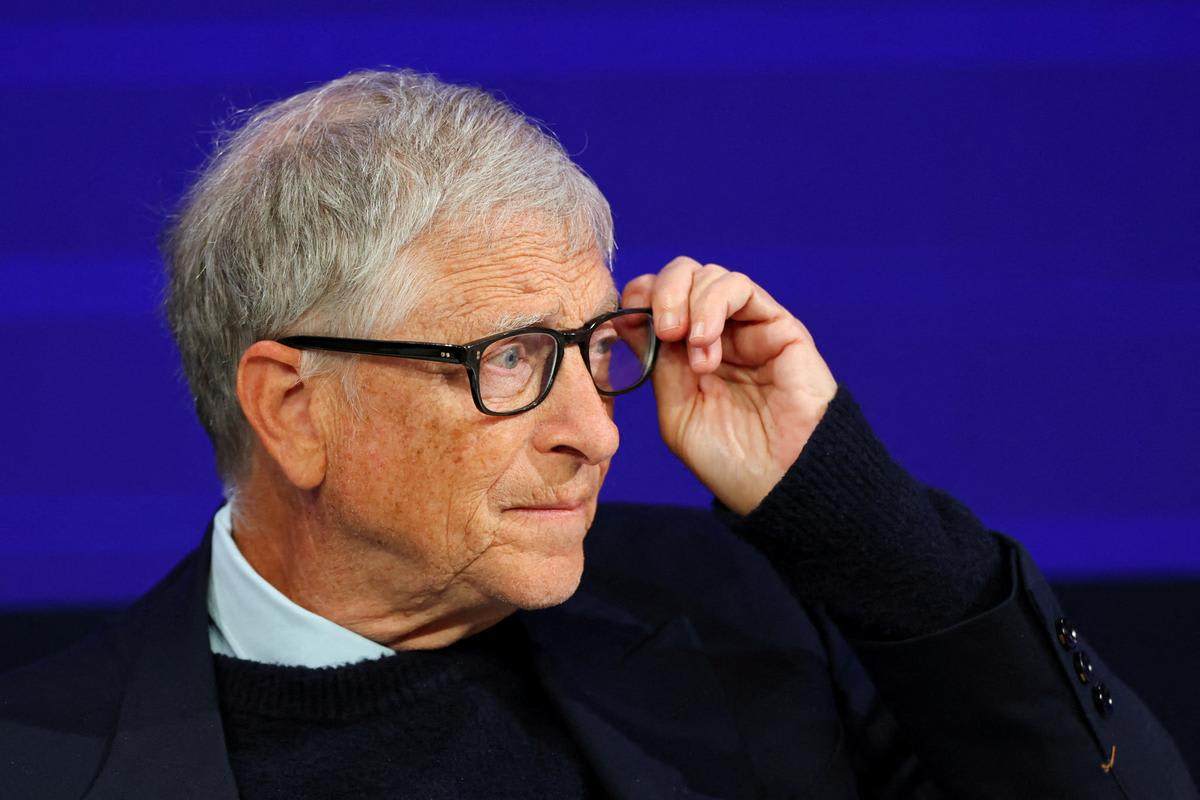 Régulation de l'intelligence artificielle : Bill Gates alerte sur des risques existentiels majeurs