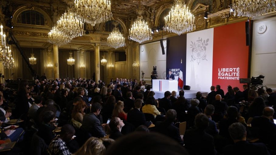Accréditations des médias à l'Élysée : le cadre juridique français face aux pratiques exécutives