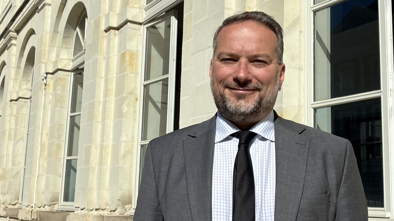 Châtellerault : Régis Rivailler nommé directeur de cabinet de la maire Anne-Florence Bourat