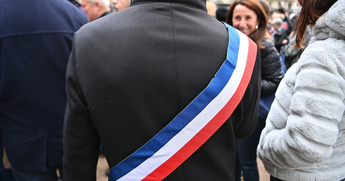 Gironde : le maire de Casseuil maintient son mandat à distance depuis Djibouti