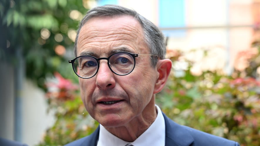 Débat sur l'interdiction de La France insoumise : les enjeux juridiques et politiques