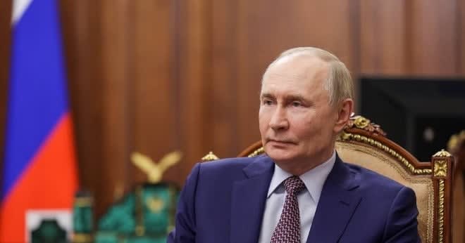 Vladimir Poutine affirme que la Russie contrôlera bientôt l'intégralité du Donbass