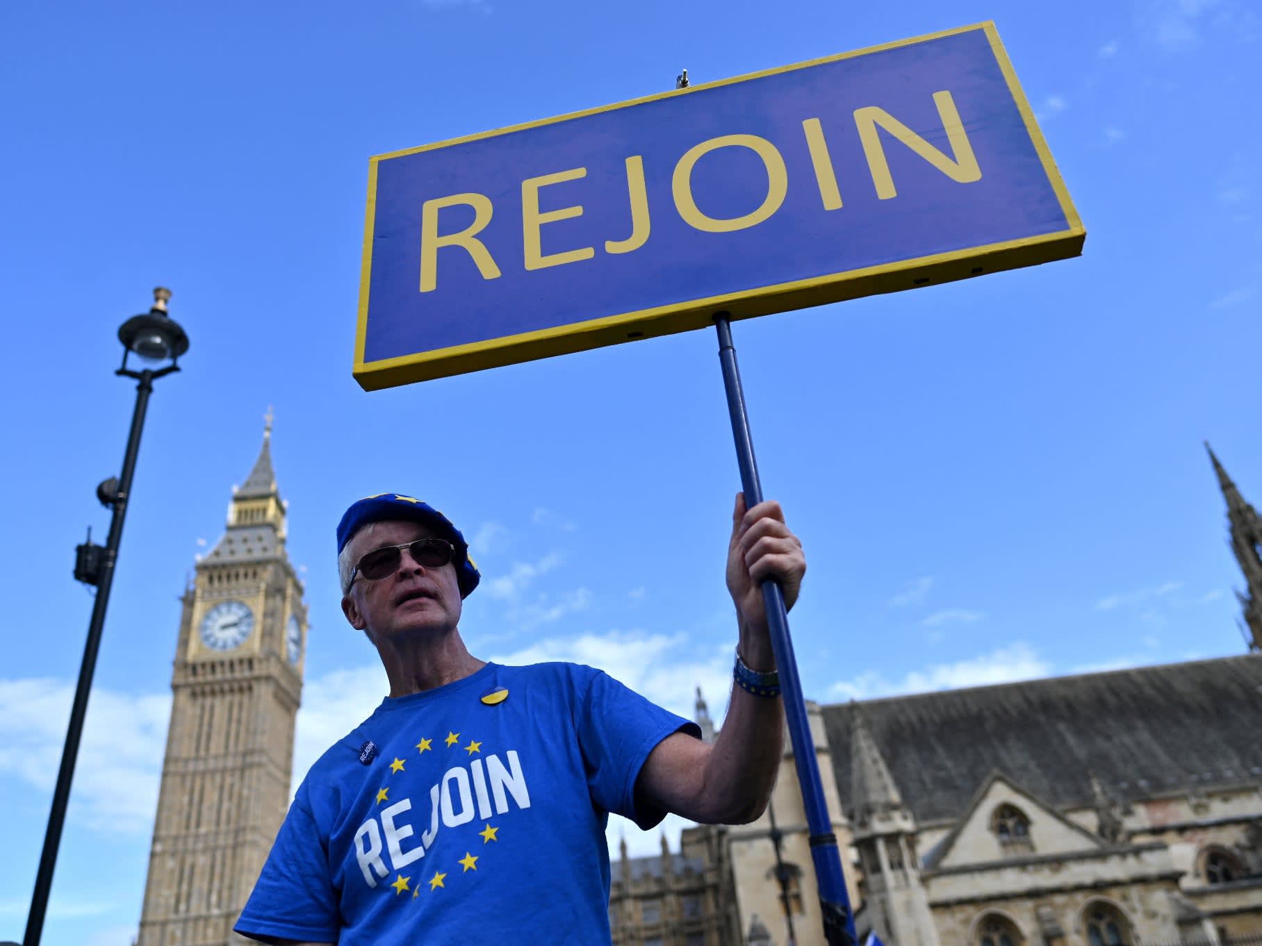 Royaume-Uni : le débat sur une réintégration au sein de l'Union européenne est relancé