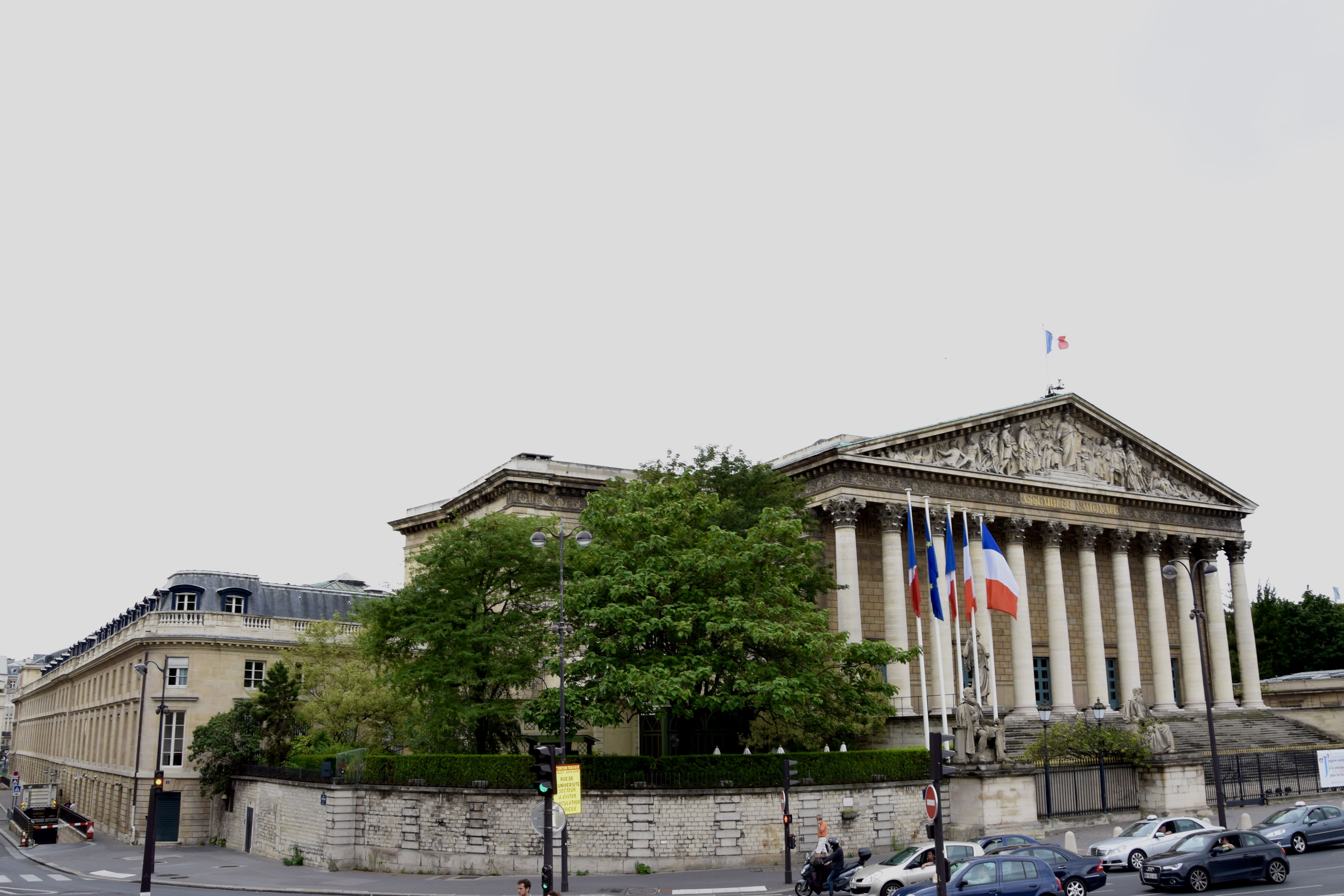 Chantier législatif : l'Assemblée examine la sécurité des infrastructures critiques