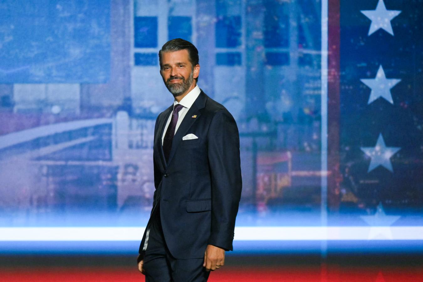 Donald Trump Jr. critique vivement la politique migratoire et sécuritaire de la France