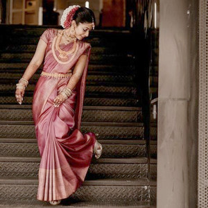Beautiful Kanjivaram Saree to make Brides look Gergeous Beautiful Kanjivaram Saree to make Brides look Gergeous