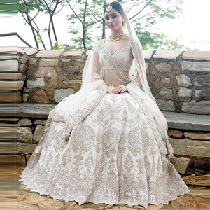 Best Designer Lehenga for your Wedding Best Designer Lehenga for your Wedding