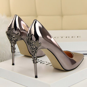 Decorative Heel Decorative Heel