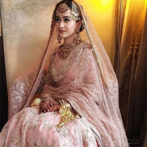 Fabulous Pink Shade Lehenga Suits Best for a Muslim Bride Fabulous Pink Shade Lehenga Suits Best for a Muslim Bride