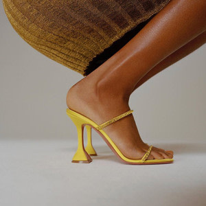 Flared Heel Flared Heel