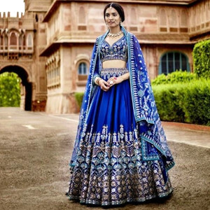 Inspiring Royal Blue Lehenga for Hindu Weddings Inspiring Royal Blue Lehenga for Hindu Weddings