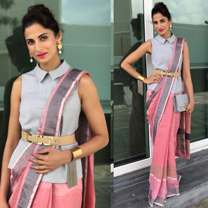 Shilpa Reddy completely tweeted the looks of a normal pink and grey saree with a Peter-Pan collar blouse & a contrast colored waist belt Shilpa Reddy completely tweeted the looks of a normal pink and grey saree with a Peter-Pan collar blouse & a contrast colored waist belt