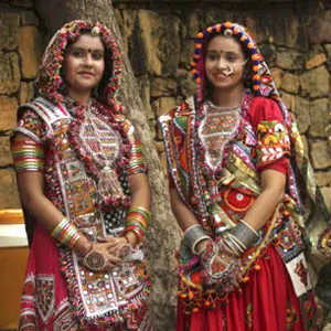 Traditional dresses of indian clearance states chart