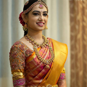 Traditional Costumes / Dresses of Indian States with Photos