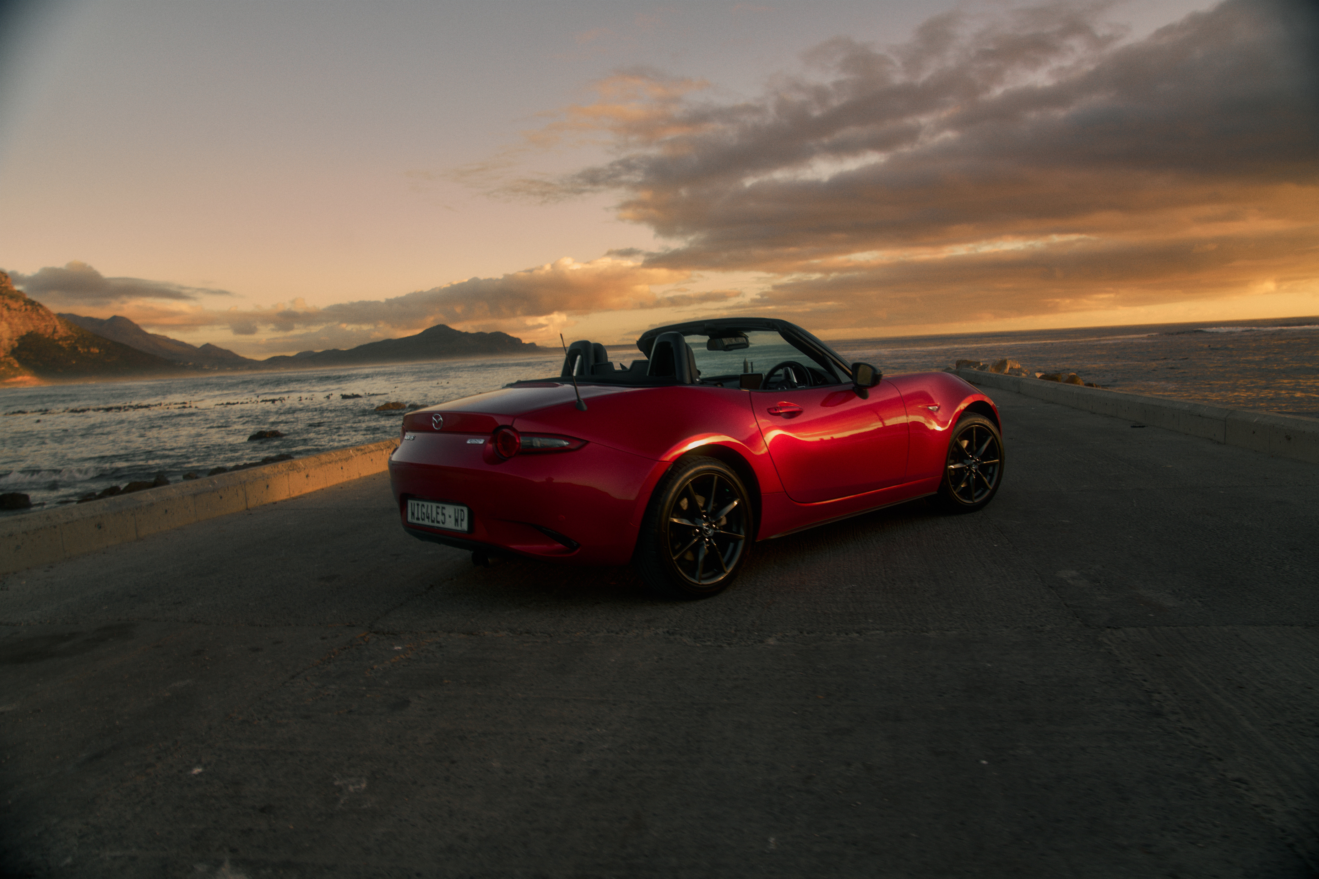 MAZDA MX-5