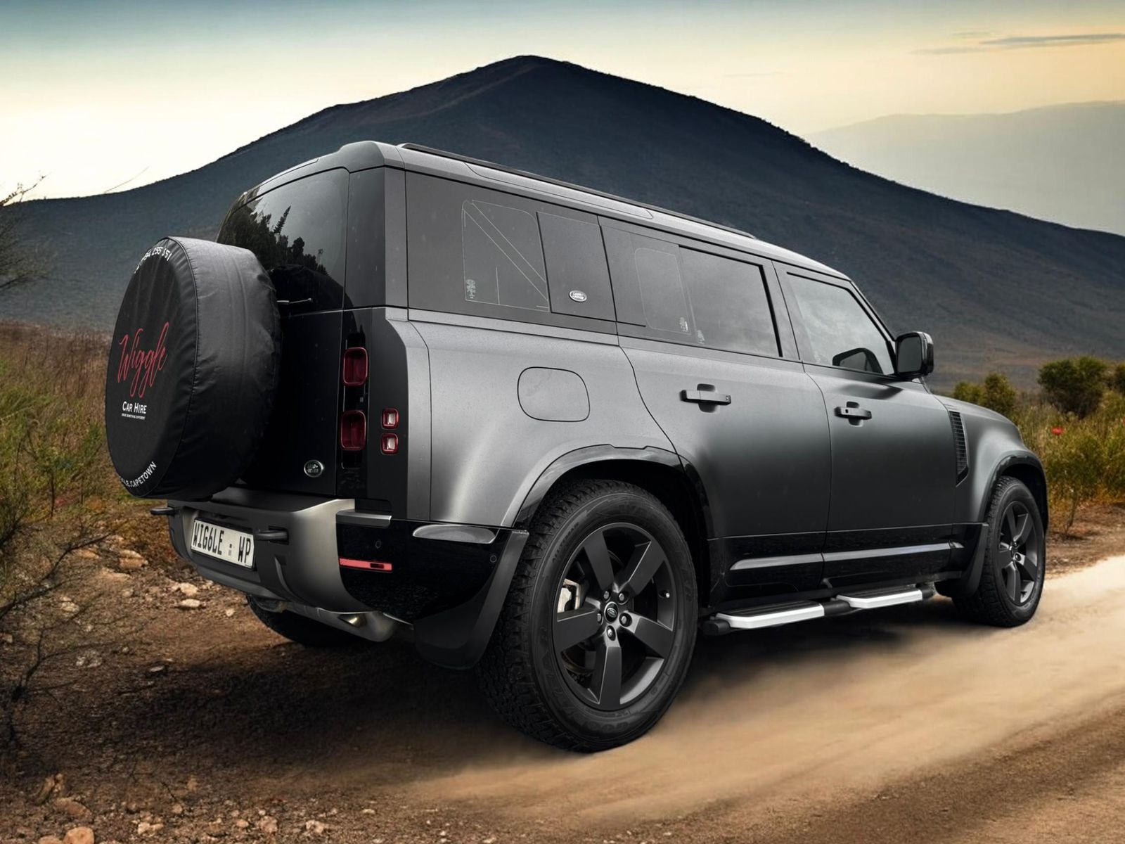 LAND ROVER Defender D300