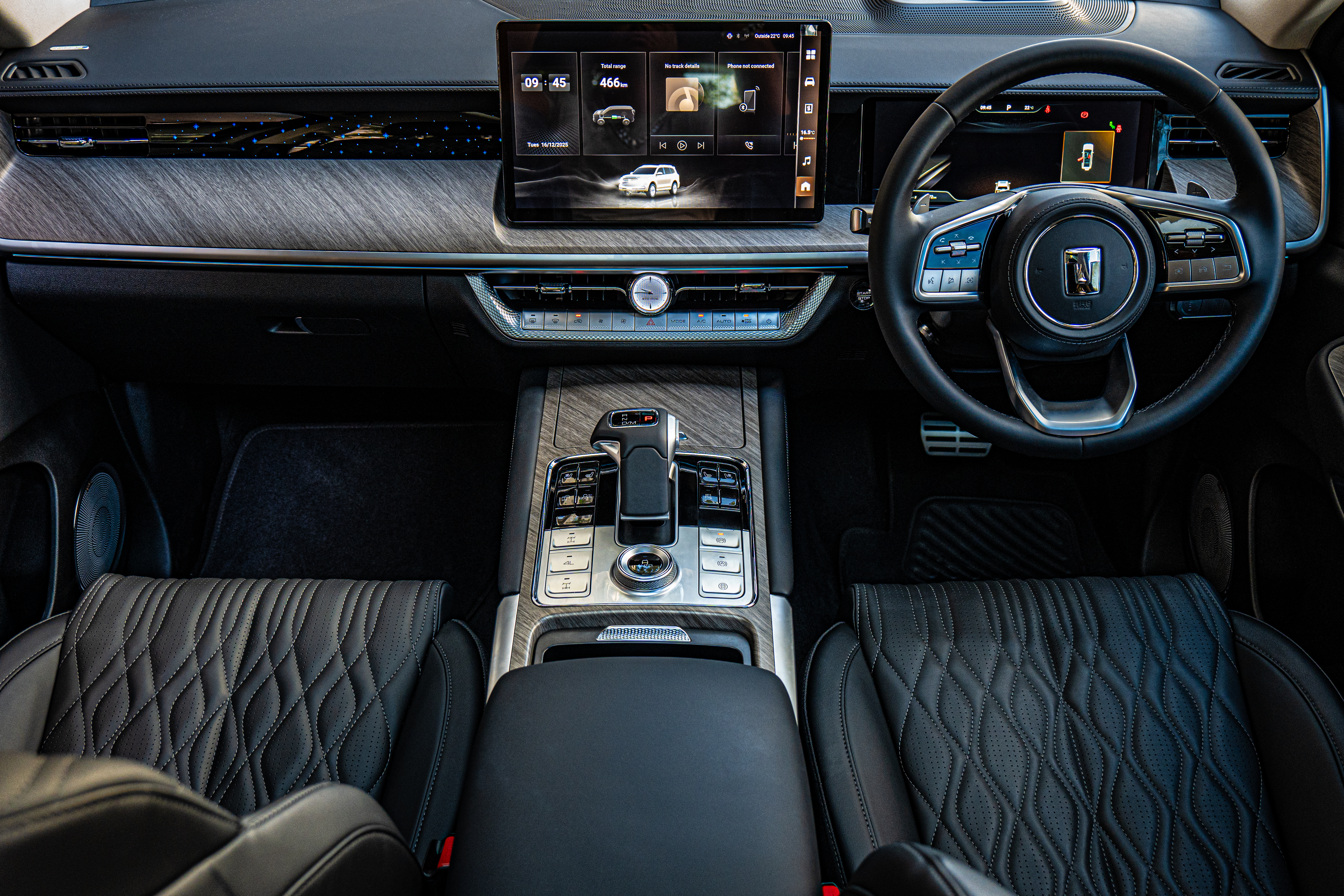 GWM Tank 500 2.0T HEV 9HAT 4x4 