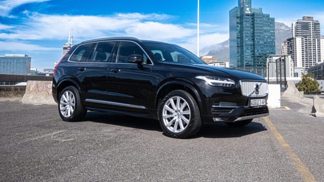 undefined XC90 3000
