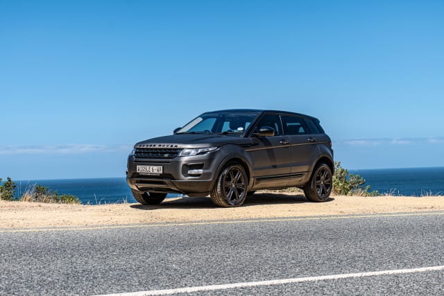 undefined Evoque  2200