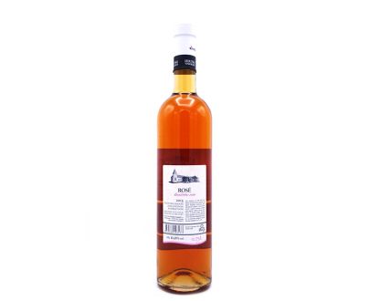 Pinot Noir rosé uit Kroatië, achterkant van de fles