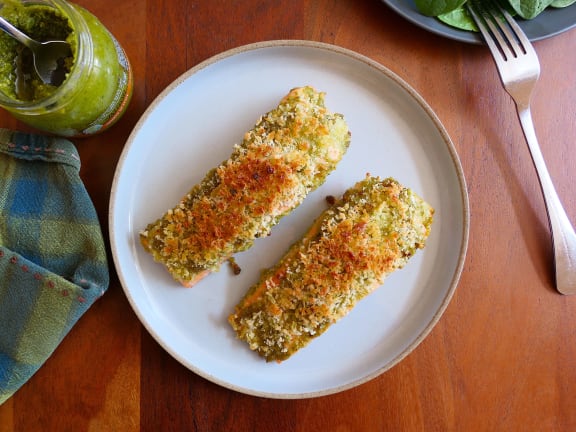 no chop meal featuring pesto baked sockeye salmon