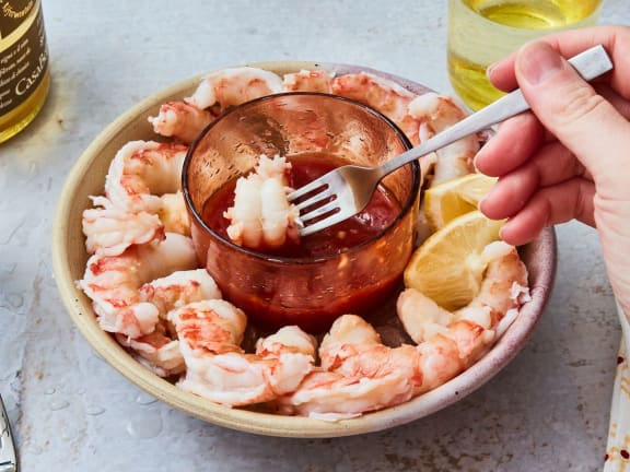 Classic Shrimp Cocktail With Homemade Seafood Sauce