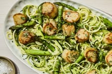 scallop pasta with zoodles