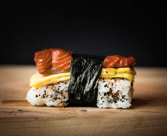 How to Make Salmon Musubi