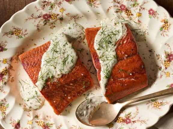 salmon with dill sauce