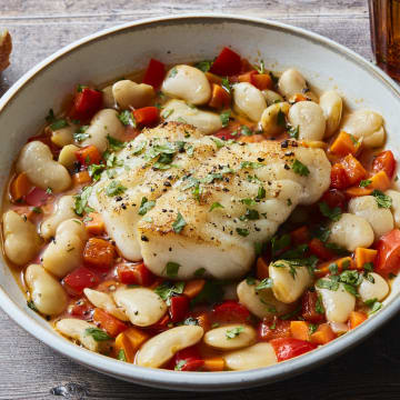 halibut fillet and white beans