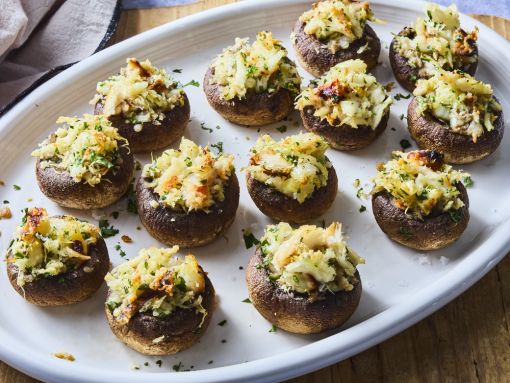 Buttery Crab Stuffed Mushrooms with Garlic and Lemon