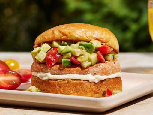 Grilled Salmon Burgers With Creamy Avocado-Tomato Topping