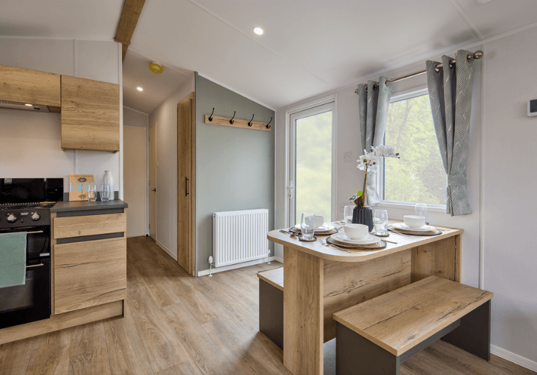 The Willerby Ellerton Extra welcoming entrance has been designed to show the black and green contrasting colour scheme.