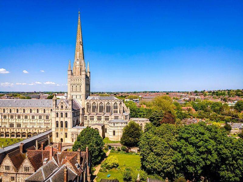 Norwich Catherdral.jpg