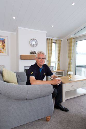 Peter Munk, Willerby CEO