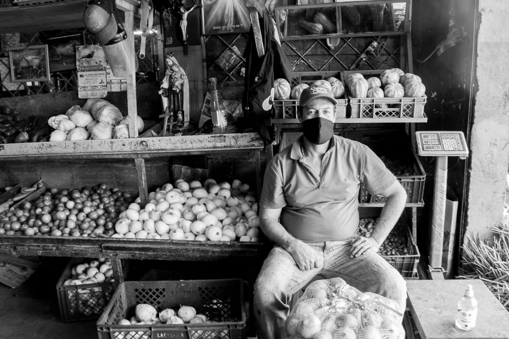 JHON_JAIRO_RESTREPO_30_AÑOS_DE_TRABAJO_EN_LA_PLAZA_TODA_SU_VIDA_TRABAJANDO_CON_AUGUSTO_MARÍN_MARTÍNEZ_2_liyc6r