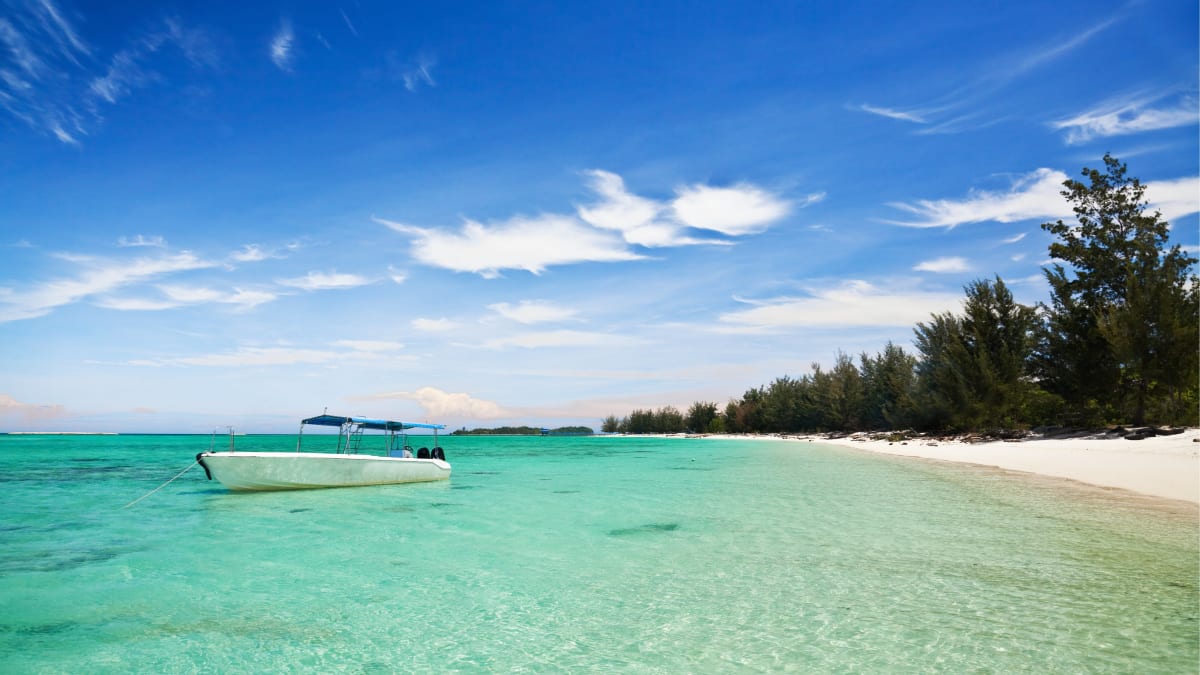 Pulau Mantanani  Bersama Tripfez