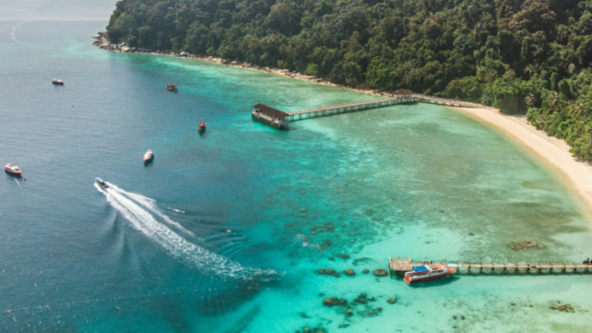 trip ke pulau lang tengah