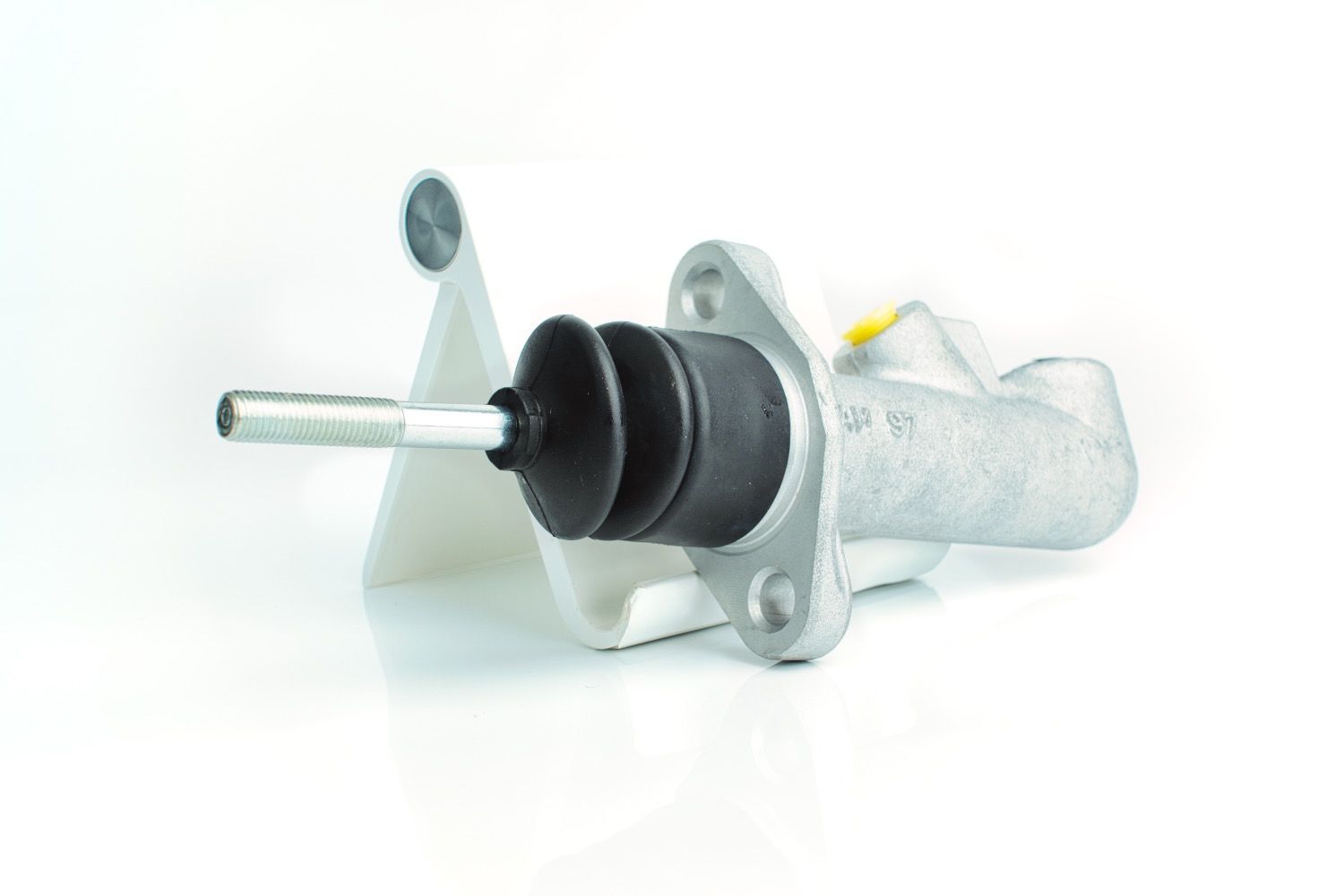 Wins International - Clutch Master Cylinder