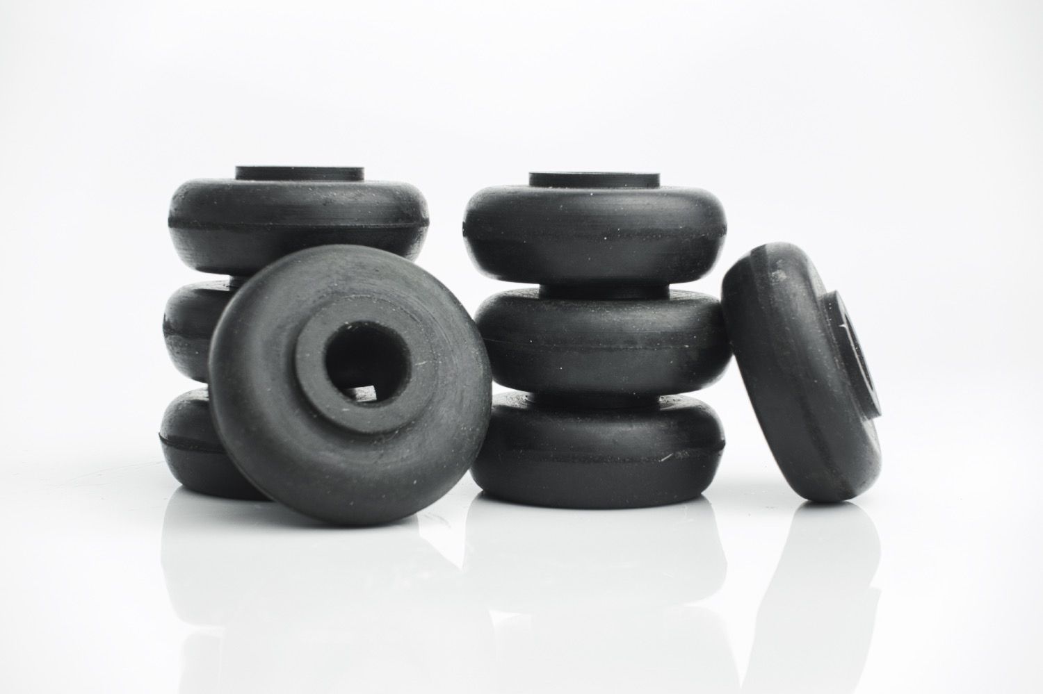 Wins International Rear Shock Absorber Rubber Bush Pack of 8