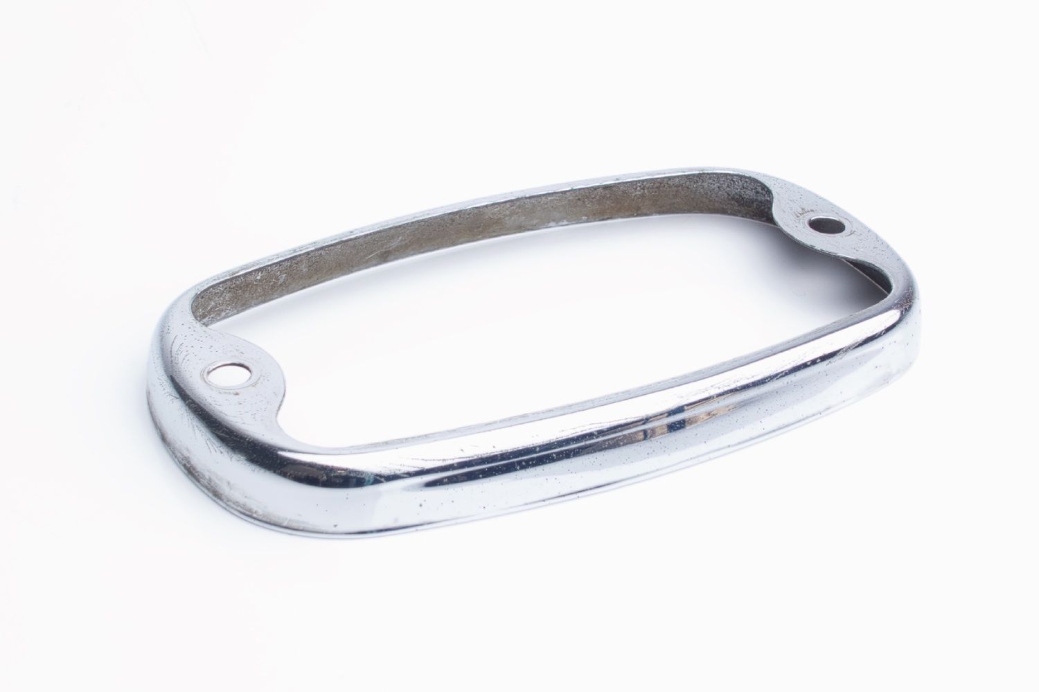 Wins International - Reversing Lamp Chrome Retaining Rim (Used)