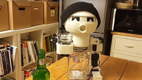 Warum dieser Roboter ein Alkoholproblem hat