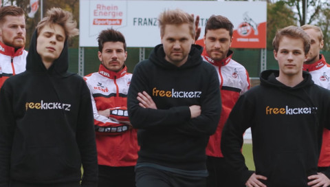 Mit Fußball kickt sich ein deutscher YouTube-Kanal an die Spitze