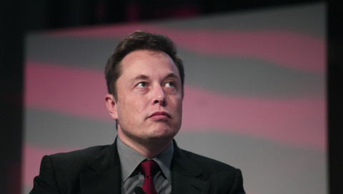 Aktie von Tesla stürzt weiter ab: Experten sehen "keine Chance" mehr für Musk-Konzern