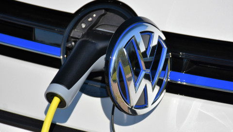 Mit einem Baukasten für Elektroantriebe will Volkswagen Millionen von E-Autos auf den Markt bringen