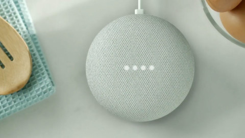 Der Google Home Mini ist ein würdiger Konkurrent zum Echo Dot