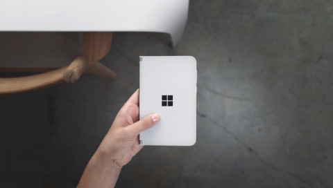 Microsoft überrascht mit faltbarem Smartphone Surface Duo